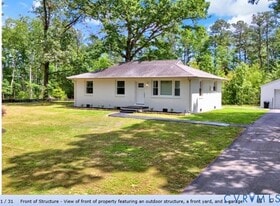 11215 Thorncroft Dr in Glen Allen, VA - Building Photo