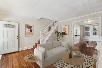 6227 Addison St in Philadelphia, PA - Foto de edificio - Building Photo