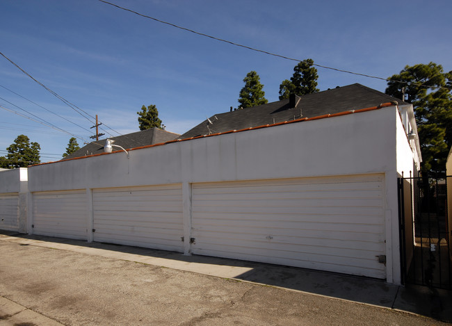 4219 Degnan Blvd in Los Angeles, CA - Building Photo - Building Photo