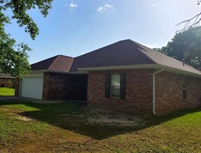 183 Melody Ln in Deridder, LA - Building Photo - Building Photo