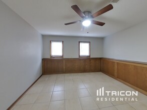 11844 Van Buren St NE in Blaine, MN - Building Photo - Building Photo