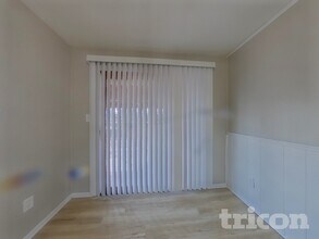 2965 S Eaton St, Unit 5-N in Denver, CO - Building Photo - Building Photo