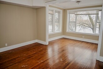 1431 S Tripp Ave in Chicago, IL - Building Photo - Building Photo