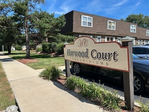 property at 18515 Harwood Ave
