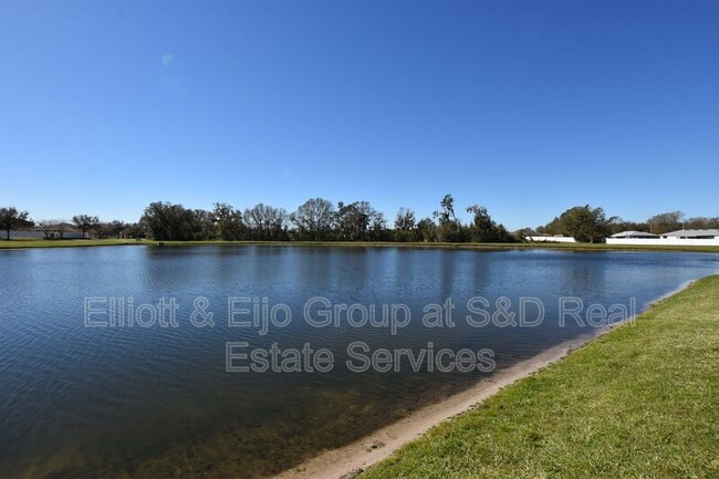 4267 Moon Shadow Loop in Mulberry, FL - Building Photo - Building Photo