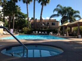 380 Greendale Ct in Santa Barbara, CA - Building Photo