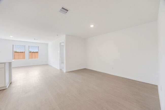 property at 25625 Rose Creek Dr