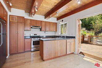 1212 Fernwood Pacific Dr in Topanga, CA - Building Photo - Building Photo