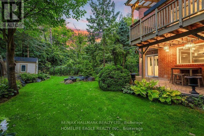 410 Clearmeadow Blvd in Newmarket, ON - Building Photo - Building Photo