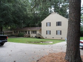 3917 Greenleaf St in Raleigh, NC - Foto de edificio - Building Photo