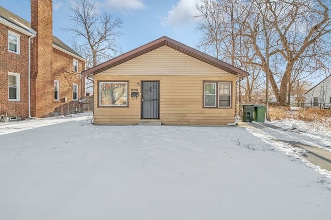 property at 14745 Princeton Ave