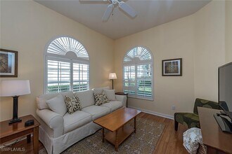 5032 Jarvis Ln in Naples, FL - Building Photo - Building Photo