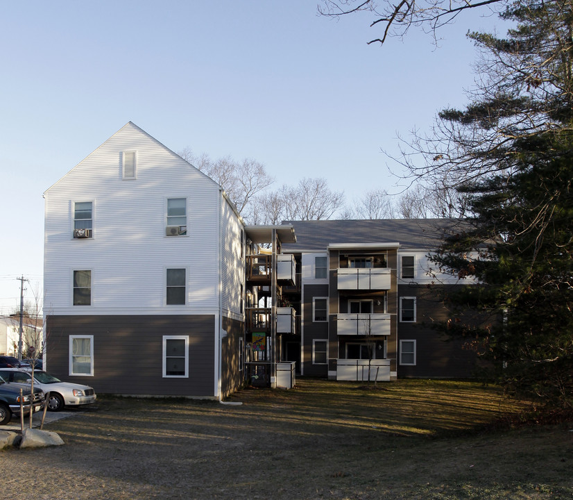 Kingstown Crossings in North Kingstown, RI - Building Photo