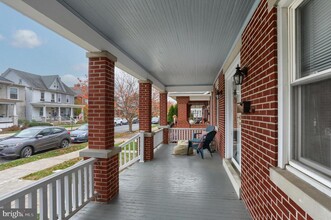 39 W Granada Ave in Hershey, PA - Building Photo - Building Photo