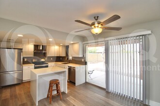 2330 W Stottler Dr in Chandler, AZ - Building Photo - Building Photo