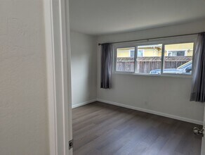 20977 Royal Ave in Hayward, CA - Building Photo - Building Photo