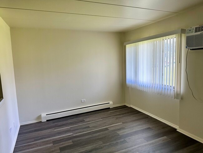 250 N Entrance Ave in Kankakee, IL - Building Photo - Building Photo