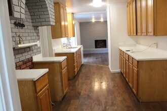 3733 Keller Ave in Oakland, CA - Building Photo - Building Photo