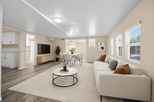 212 SW 11th St in Dania Beach, FL - Building Photo