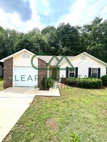 6 Swamp Fire Ct in Greenville, SC - Building Photo