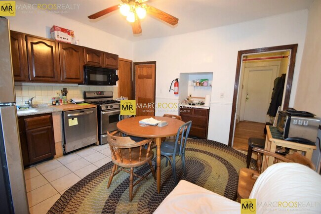 property at 6 Sewall St