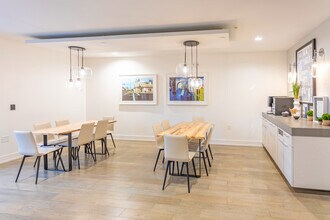 The Finn Apartments in St. Paul, MN - Building Photo - Interior Photo