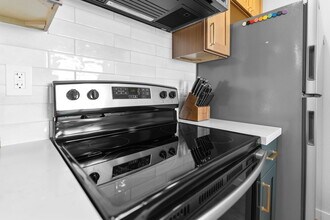 2225 B St in Forest Grove, OR - Building Photo - Building Photo