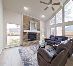 20206 Lake Sherwood Dr in Katy, TX - Building Photo - Building Photo