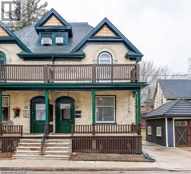 property at 17 Hilda Pl