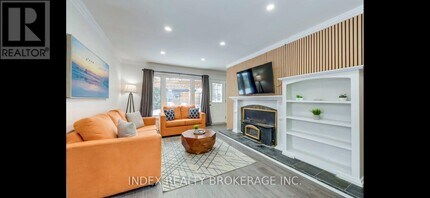 22 Sora Dr in Mississauga, ON - Building Photo - Building Photo