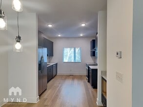 1434 Walker Pl SE in Atlanta, GA - Foto de edificio - Building Photo