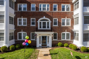 131 E 46th St in Kansas City, MO - Building Photo