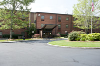 Gene Miller Manor in Union City, GA - Foto de edificio - Building Photo