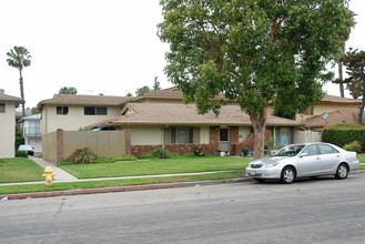 12071 Laguna St in Garden Grove, CA - Building Photo - Building Photo