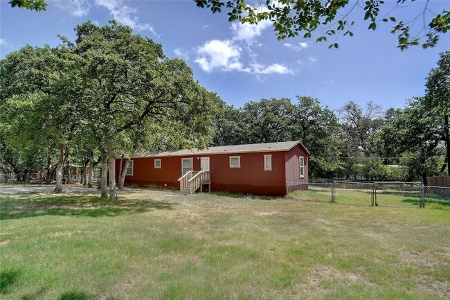 1652 Sheila Dr, Unit The Finery-407 in Azle, TX - Building Photo - Building Photo