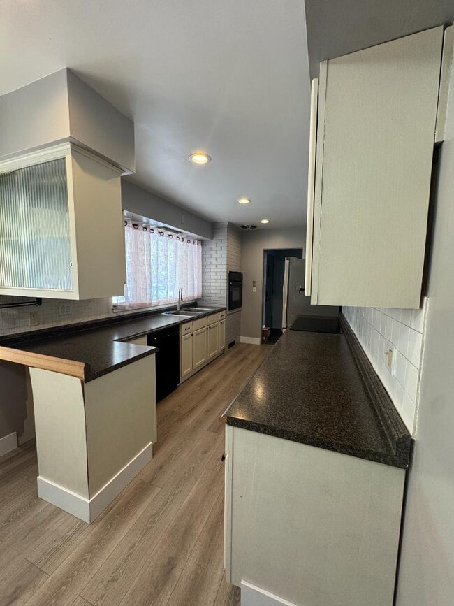 513 N Ottawa Rd in Benton Harbor, MI - Building Photo - Building Photo