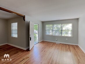 1437 Freda Dr in Midfield, AL - Foto de edificio - Building Photo