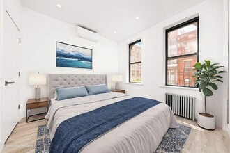 248 Broome St, Unit 14S in New York, NY - Building Photo - Building Photo