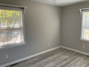 1146 Old Barnwell Rd in West Columbia, SC - Building Photo - Building Photo