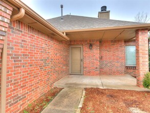 1724 NW 177th Terrace in Edmond, OK - Building Photo - Building Photo