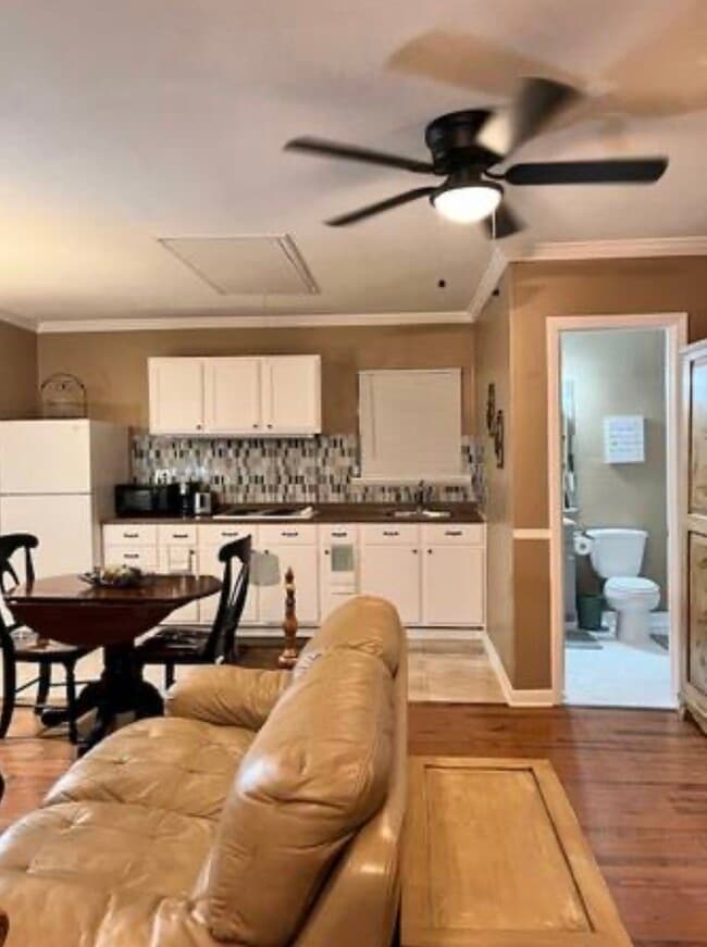 property at 3231 Ashton Park Dr