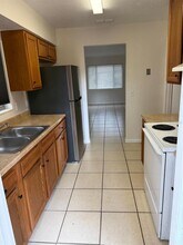 5913 NW 23rd Terrace in Gainesville, FL - Building Photo - Building Photo