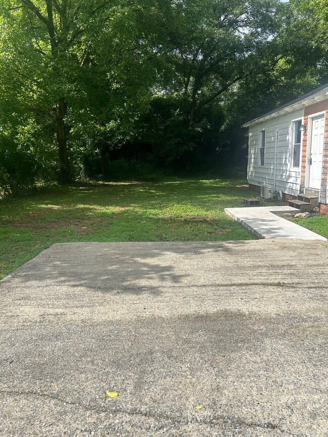 409 May St, Unit 409 May St