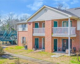 Commerce Street Manor Apartments in Greenville, AL - Building Photo