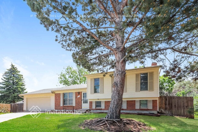 17768 E Montana Pl in Aurora, CO - Building Photo - Building Photo