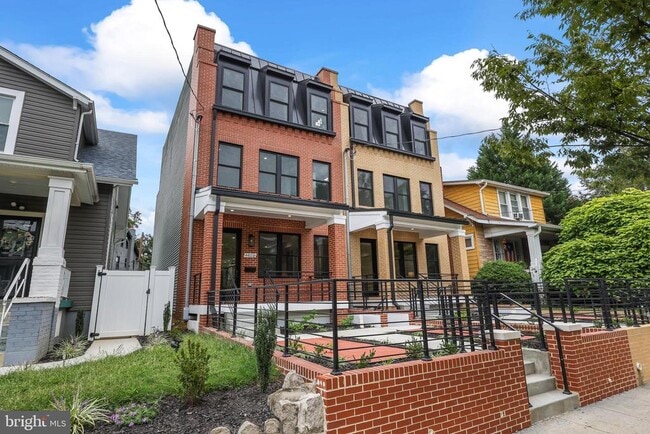 property at 4411.5 Illinois Ave NW