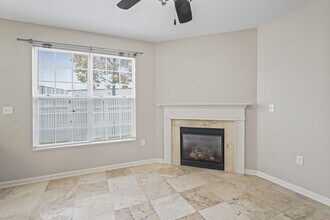 16355 Meadowlands Ln in Westfield, IN - Building Photo - Building Photo