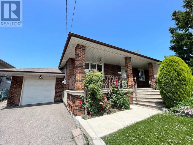 property at 746 Glengrove Ave