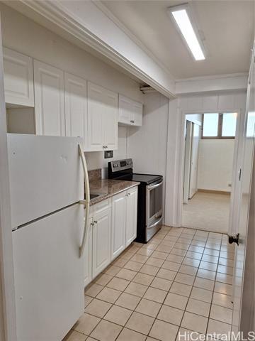 property at 1700 Makiki St