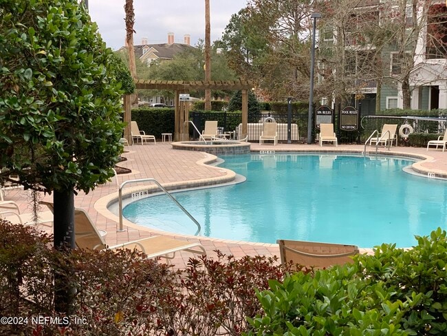 8550 Touchton Rd in Jacksonville, FL - Building Photo - Building Photo